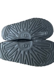 UGG Big Kids Bailey Button II Boots Black