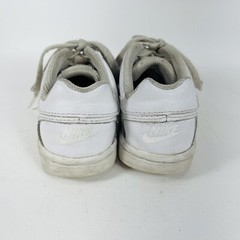 Nike Son Of Force Youth Low Top Sneaker Shoes 615152 109 White Size 10.5 C