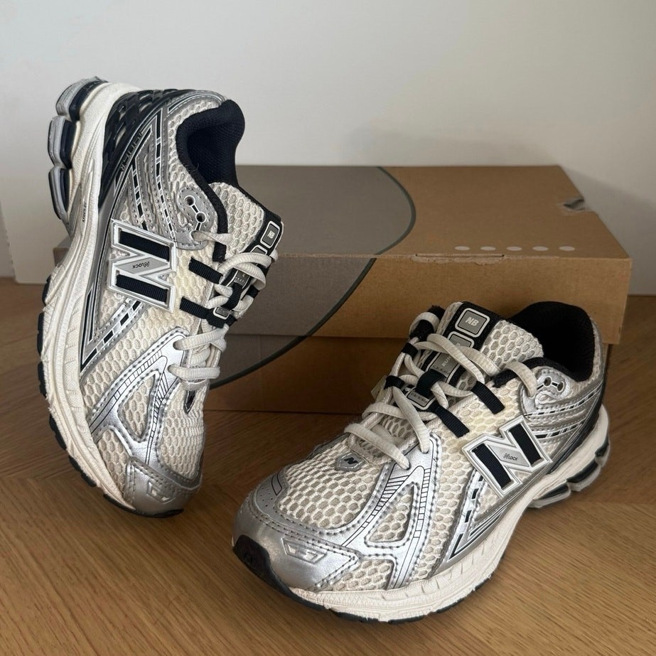 New Balance 1906 R Silver/Black Preschool Kids Sneakers PC1906ER- SZ 3 Y