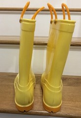 Yellow Rubber Rain Boots with Pull On Handles~Youth Kid’s~Size US 2~EUR 34