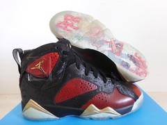 Nike Air Jordan 7 Retro DB Bg Doernbecher Black-Met Gold Kids [898650-015]