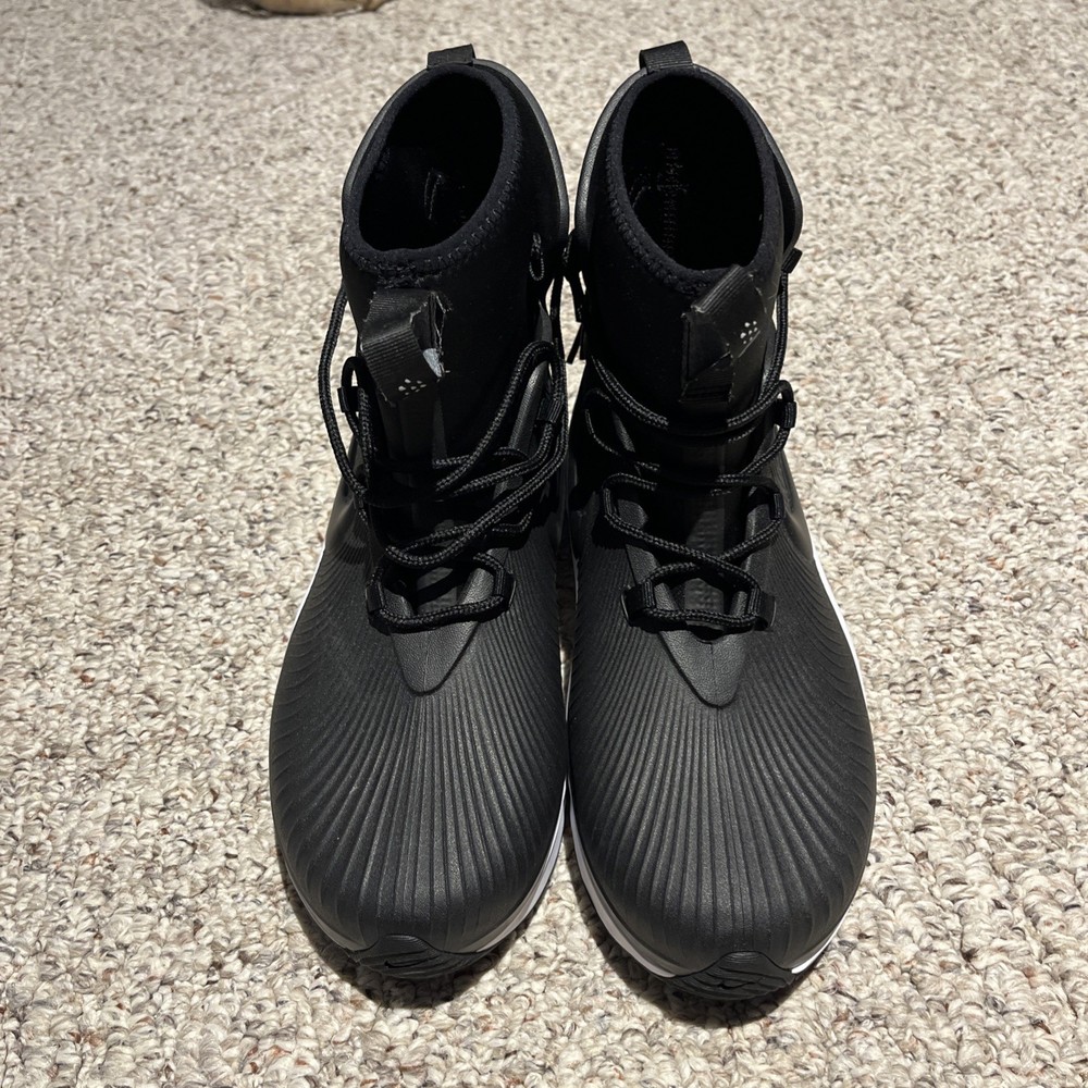 Nike Binzie Boot Size 12c Puddle Protect Black And White Kids Rain Boot