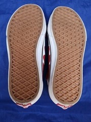 VANS OFF THE WALL UNISEX SIZE 4.5 FEROCIOUS FLAMES Sk8-Hi ZIP RED SNEAKERS