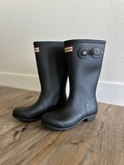 Hunter Original Kids Rain Boots Black Youth Size UK2 2B/3G Tall Matte Wellington