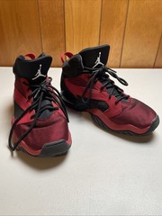 Big Kid’s Jordan Lift Off Black/Gym Red-White Size 7.5