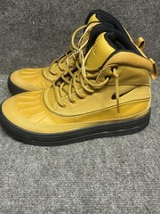 Nike ACG Lunar Terra SFB Duck Boots 5.5Y Wheat Black Youth Women 7 Outdoorcore