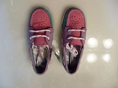 Osh Kosh Children’s Size 10 Multi Color Nubuck Leather Shoe