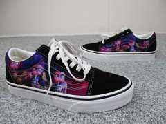 Vans Old Skool Shoes Youth Size 6 KPop Demon Hunters Black Purple VN000ECU
