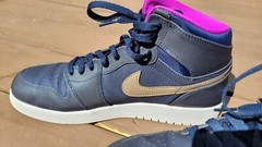 Nike Air Jordan 1 Retro 2015 MAYA MOORE Shoe Navy Blue – Very Lightly Used 9.5Y