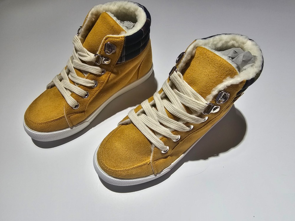 KIDS SHERPA LINED PLAID HIGH TOP SNEAKERS FALL PLAID SIZE 13 NWT