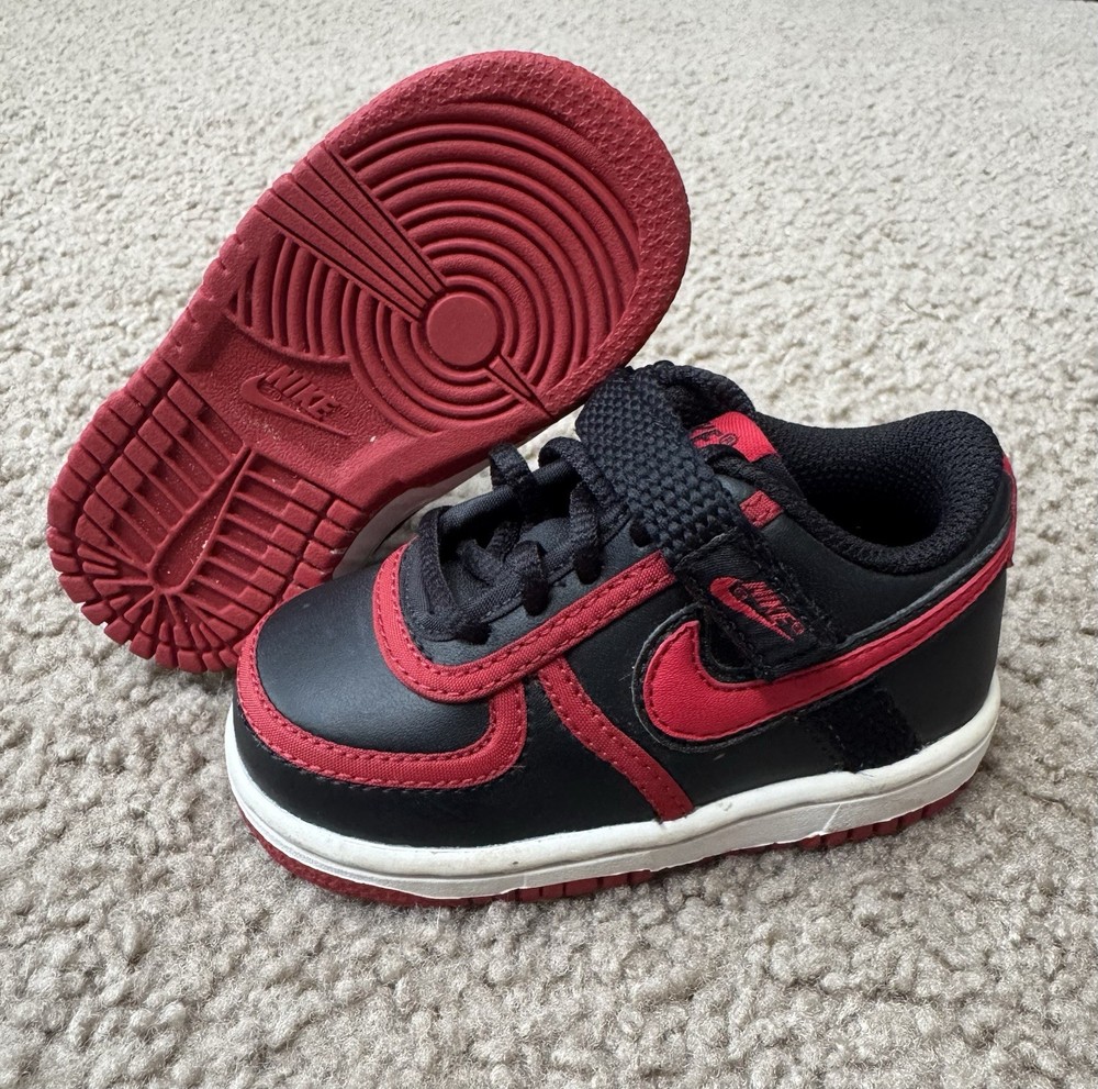 Nike Vandal Court Low Athletic Shoes Toddler Sz 5 Black/Varsity Red SAMPLE