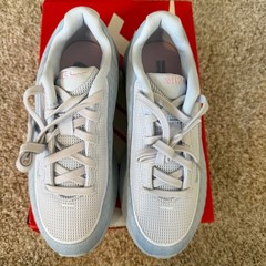 Nike Uplift SC GS Lt Armory Blue Football Grey Kids Size 3.5Y Sneakers
