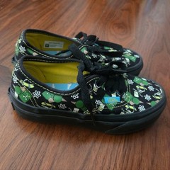 Vans The Simpsons x Authentic ‚Glow Bart‘ kids‘ sneakers Size 11.5