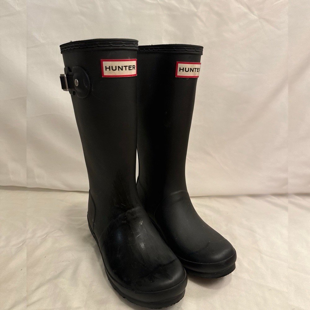 Hunter Original Tall Rain Boots Black Matte Youth Size 4 Fits Women’s 6