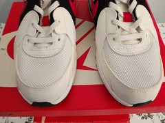 Nike Air Max Excee (PS) – Red/White/Black/Gray – US Kids Size 2.5Y