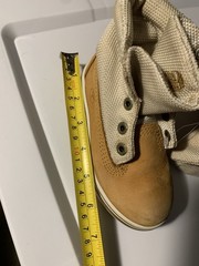 Timberland Classic Premium Wheat Leather 100% Waterproof Boots For kids Size 8