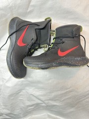 Nike Binzie Waterproof Rain Boots Youth Boys Size 5Y Black Red Swoosh BQ5380 001