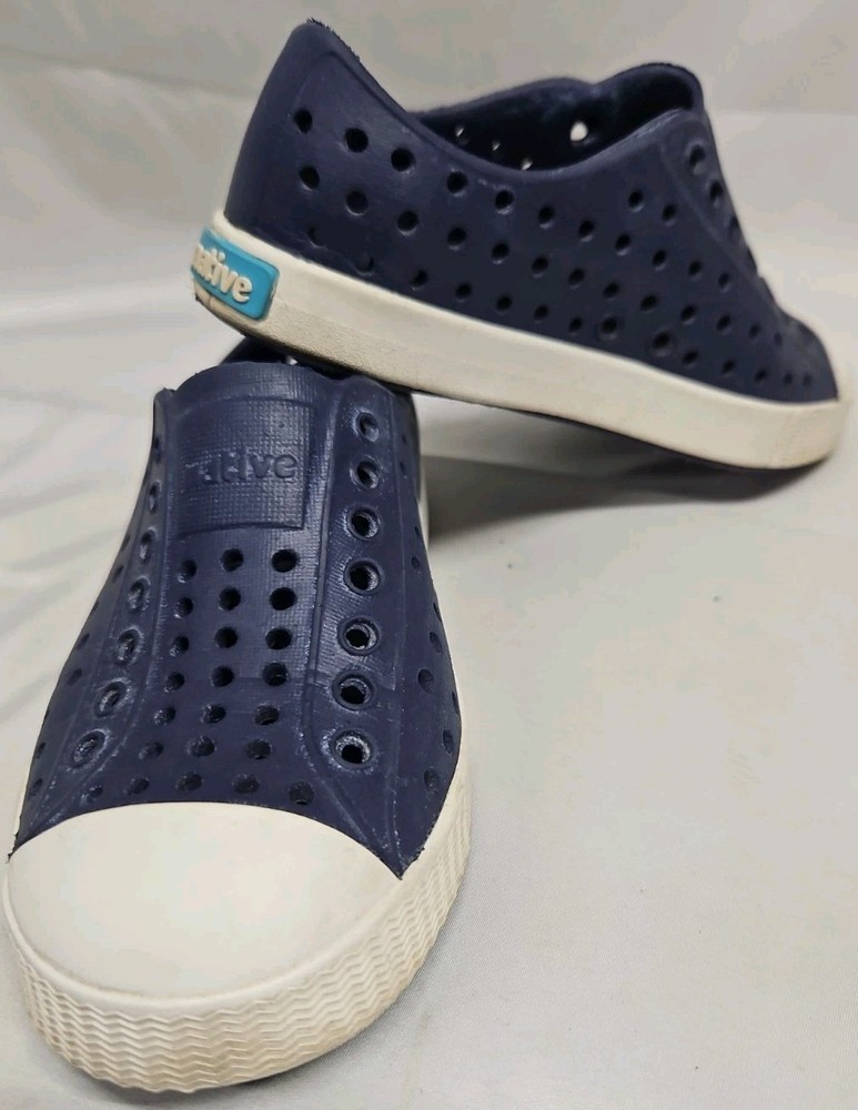 Native Jefferson Kids Navy Blue Slip On Water Shoes EVA Sneakers Size C9 C 9