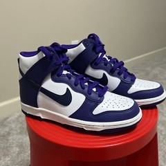 Kids 4.5 NEW White/midnight Navy Blanc/marine Minuit