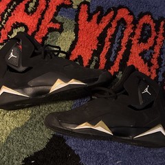 Jordan True Flight GS Kids 7Y Black/Gold Mid Top Sneakers Synthetic 343795-017