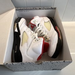 Jordan Air Jordan 5 Retro GS White Red Black Kids‘ Leather Sneakers 6Y