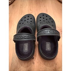 Crocs Kids Classic Lined Clogs Black Fuzz Cozy Slippers Size Junior 3 J3