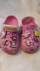 Hello Kitty and Friends Crocs Kid Pink Early Edition w iconic characters