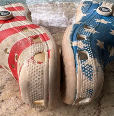 Crocs Youth Kids Clog Shoe Classic American Flag Red White Blue Stars 13 13C