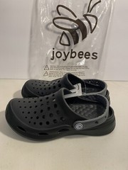Joybees kids Active Clog Size J3 New In Plastic