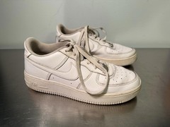 NIKE Air Force 1 LE Big Kid White Leather Sneakers 2021 Youth 7Y US DH2920-111