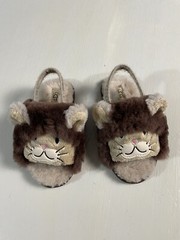 New UGG Toddler Kids Size 11 Fluff Yeah Lion Stuffy Genuine Shearling Slippers