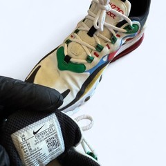Nike Air Max 270 React trainers 7Y