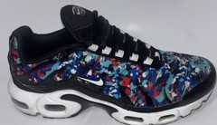 Nike Air Max Plus GS Black Hyper Blue Size: 6.5Y