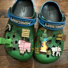Crocs Light Up Minecraft x Classic Clog Kids Camo /Blue size C 12 kids