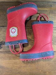 Carter’s Size 5 Red Rubber Rain Boots Fire Fighter Logo Fireman Mud Play Costume