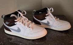 Little Kid’s Jordan 1 Mid SE (PS)White/Blue Grey-Black-Sail (FQ8220 142) Size 3y