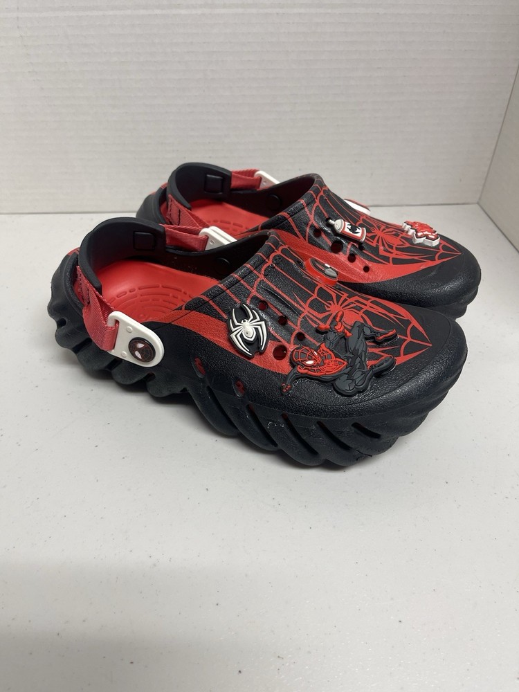 CROCS x MARVEL ECHO Team Spider-Man JUNIOR/Kids Red Black Jibbitz Junior Size 3!