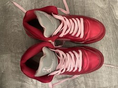 Size 5.5 – Jordan 5 Retro Mid Valentines Day (Gym Red/Ion Pink)