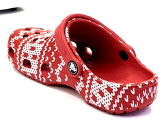 Crocs Classic Clogs Child Size 13 Red Fair Isle Print Mules Holiday Sweater
