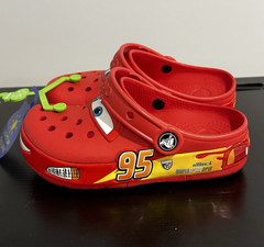 BRAND NEW Lightning McQueen Light Up Crocs Kids SZ 13 209381-610 Rouge Red