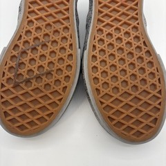 VANS x Peanuts Pig Pen Classic Slip On Sneakers in Black and Gray Kid Size 1.0