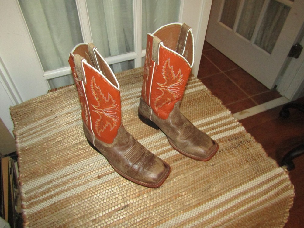 Justin 302JR Kids 3.5 D Cowboy Boot Camel/Sndstrm Leather Foot Stitch Square Toe