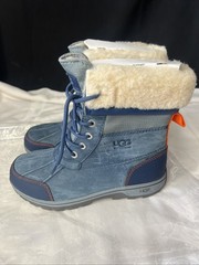 NWOB KIDS SIZE 4 ENSIGN BLUE UGG BUTTE II CWR COLD WEATHER LEATHER SNOW BOOTS