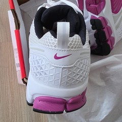 Nike Vomero 5 (GS) White/Pink/Black/Silver Kids Sneaker 5Y HF6998-102
