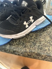 Under Armour Charged Assert 10 Kids Running Shoes 3.5Y Black White 42175527-001