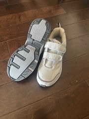 Athletech Unisex White Walking Sneakers Size 10.5 M With Hook Loop Shoes