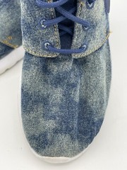 Nike Roshe Blue Denim Light Weight Youth Size 4 Shoe Unique Sneaker