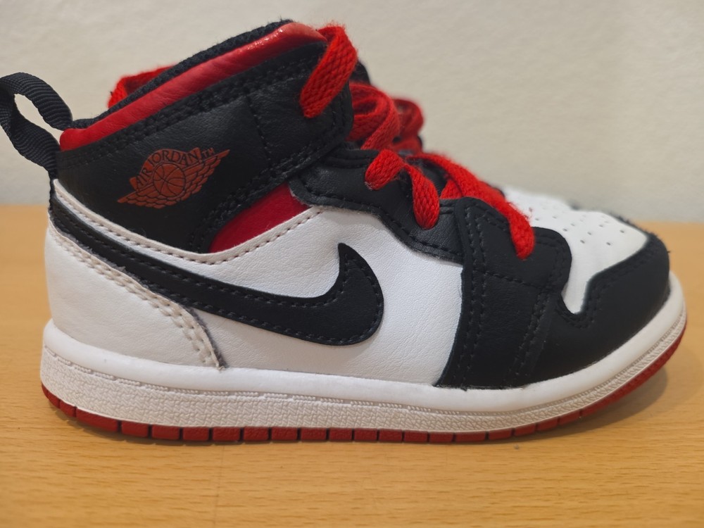 Nike Air Jordan 1 Mid Shoes Toddler Size 9C Black White Red Sneakers DQ8425-106