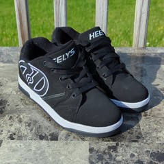 HEELYS Kid’s Propel 2.0 Black & White Skate Shoes #778010 Unisex Youth Size 6