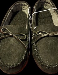 Cat & Jack Slippers Kids Size 2 Black Lionel Slip On House Shoes